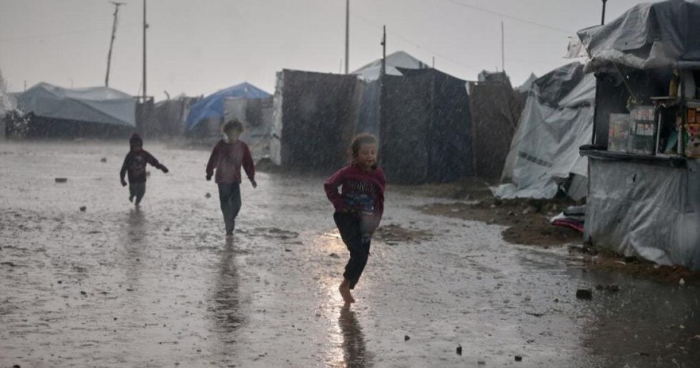 Τα παιδιά που δεν φεύγουν ποτέ από τη Γάζα